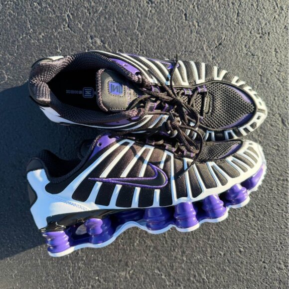nike shox main image 4